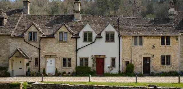 holiday cottages discount code